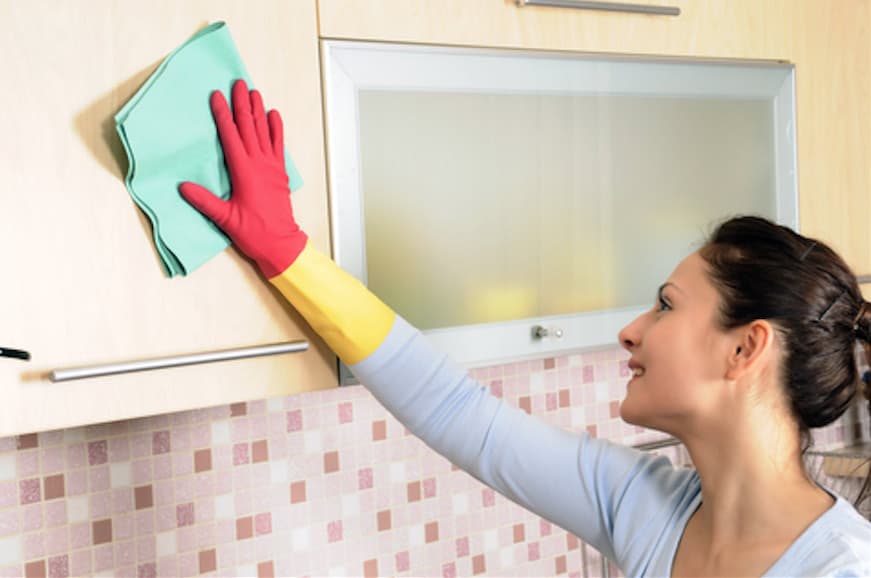 How to Clean Kitchen Cabinets Without Removing Finish[8 Methods]
